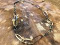 Prachtige handgemaakte ketting buffelhoorn. Matte finish, lichtgewicht. Lengte 116 cm.