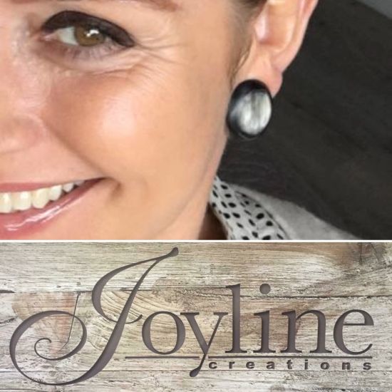 Stoere, matte oorknoppen van buffelhoorn 2.5cm, in diverse tintjes