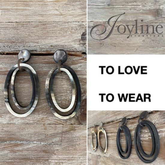 Handgemaakte buffelhoorn oorbellen met dubbele ovale schakels, matte finish.