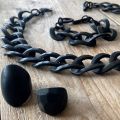 Zwart matte buffelhoorn schakelarmband. Superstoer en vederlicht