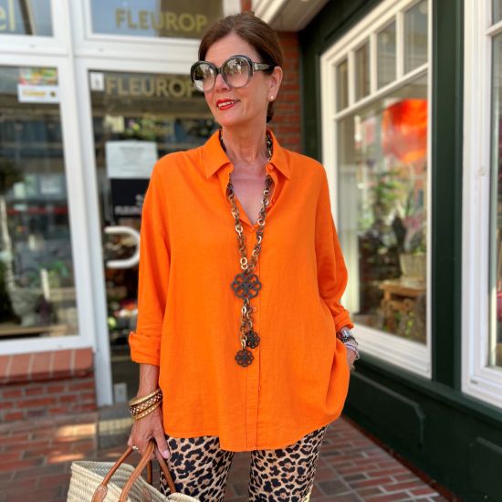 Buffelhoorn collier in matte bruintonen & zwart. Mat. Lengte 114 cm.